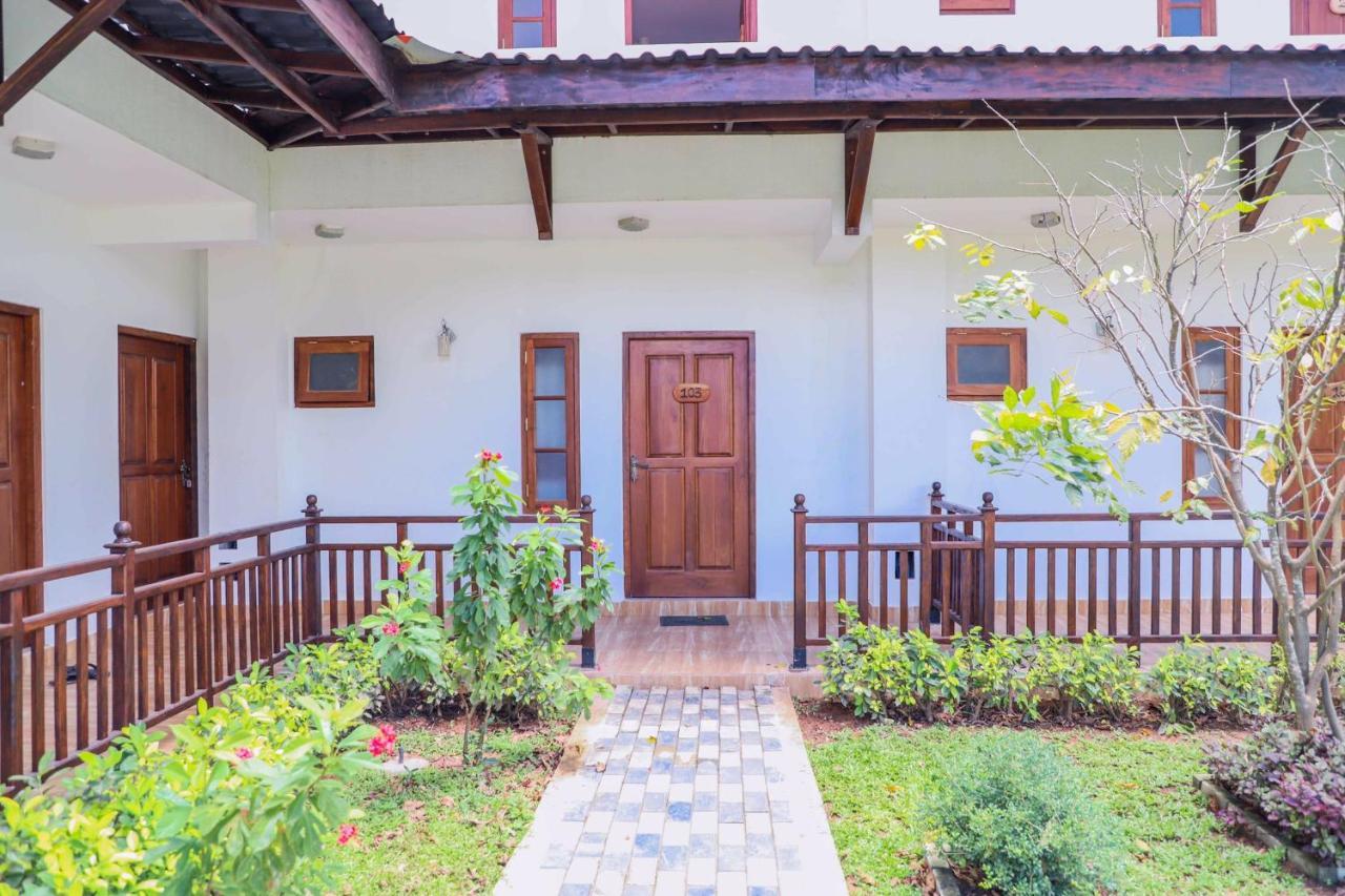 Ilamparuma Hotel Weligama Esterno foto